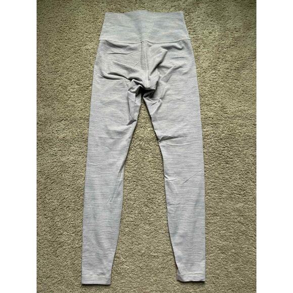 Lululemon Wunder Under High Rise Tight Leggings 29" Luxtreme Gray Striped Sz 6 - Picture 4 of 10